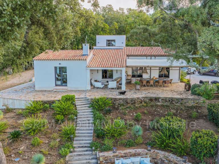 Villa La Garde-Freinet - 5 chambres - 152m²