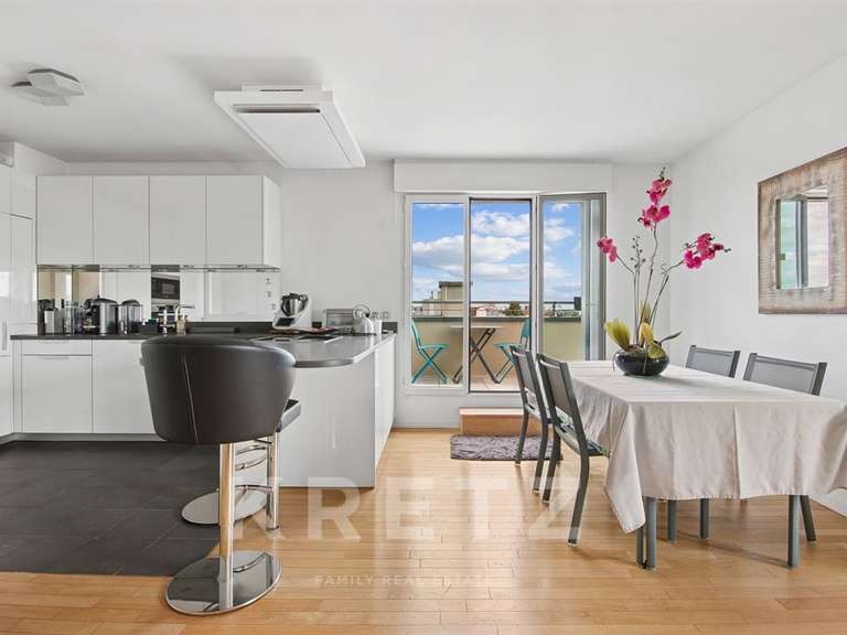 Appartement La Garenne-Colombes - 2 chambres - 127m²