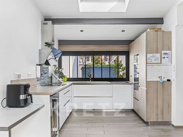 Maison La Garenne-Colombes - 6 chambres - 157m²