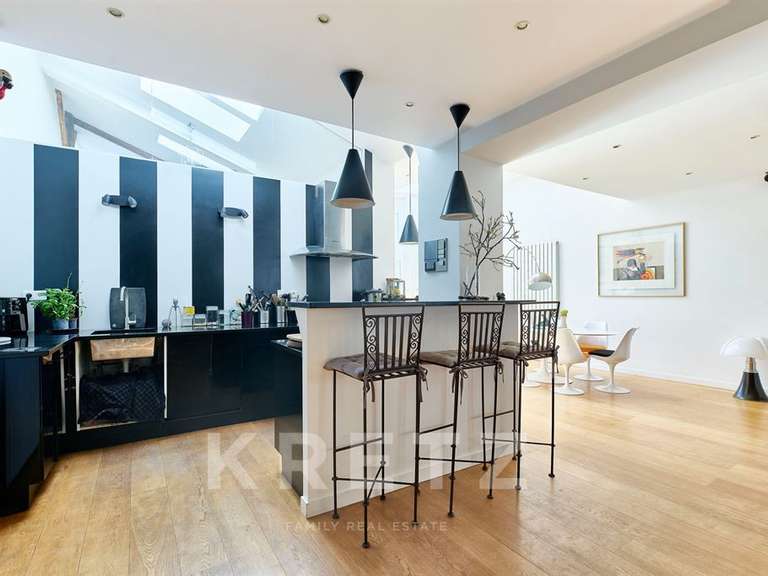 Maison La Garenne-Colombes - 5 chambres - 189m²