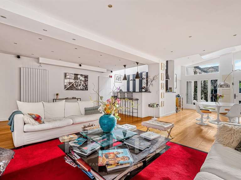 Maison La Garenne-Colombes - 5 chambres - 189m²