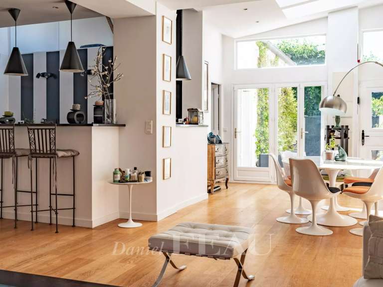 Maison La Garenne-Colombes - 4 chambres - 188m²
