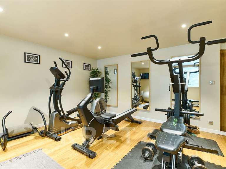 Maison La Garenne-Colombes - 5 chambres - 300m²