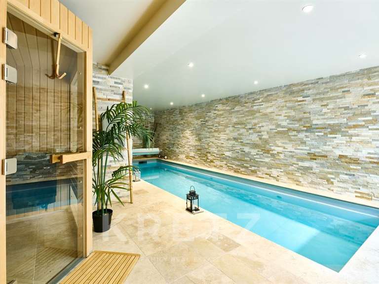 Maison La Garenne-Colombes - 5 chambres - 300m²