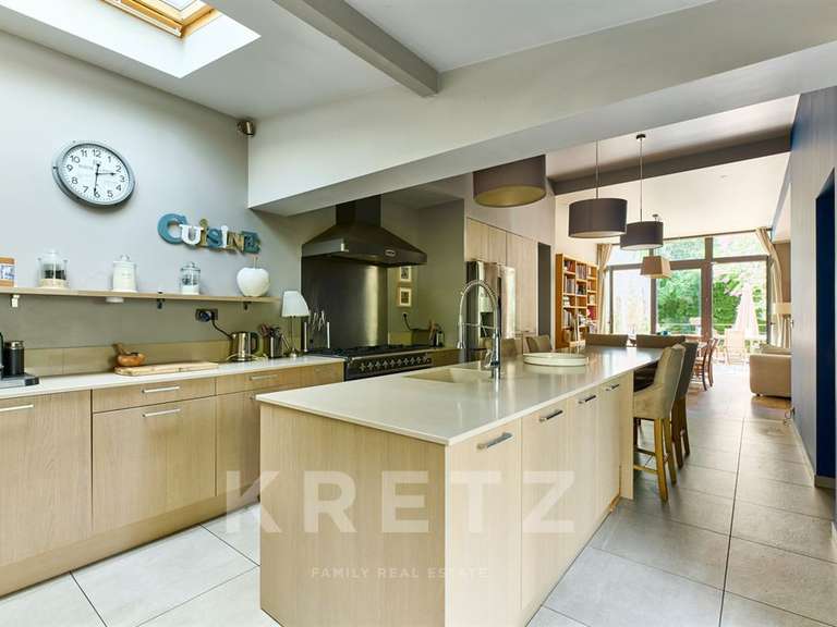 Maison La Garenne-Colombes - 5 chambres - 300m²