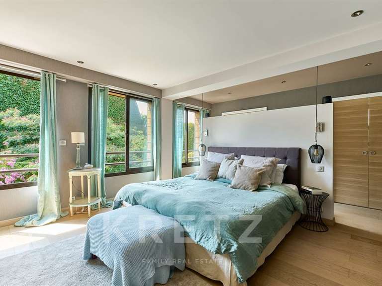 Maison La Garenne-Colombes - 5 chambres - 300m²