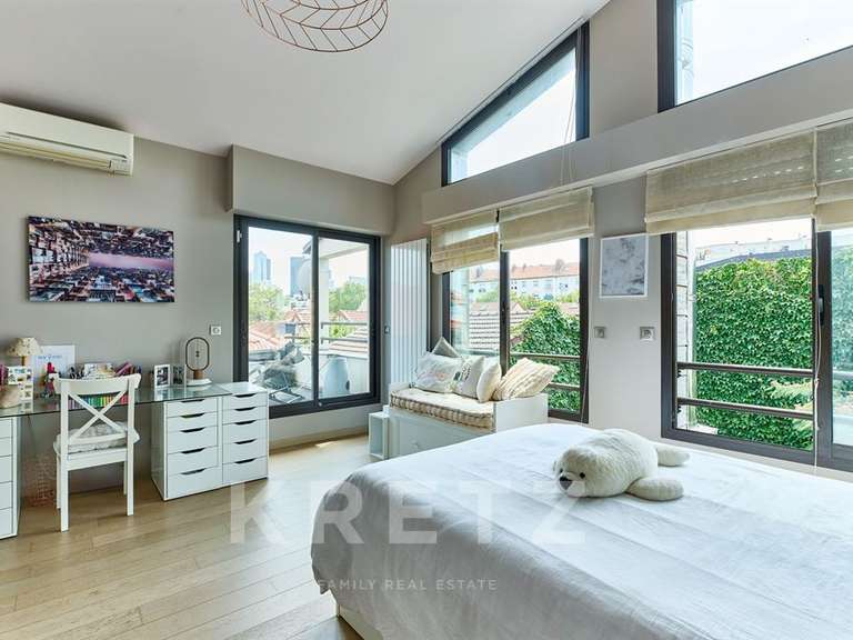 Maison La Garenne-Colombes - 5 chambres - 300m²