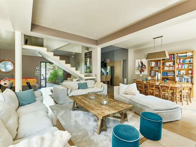 Maison La Garenne-Colombes - 5 chambres - 300m²