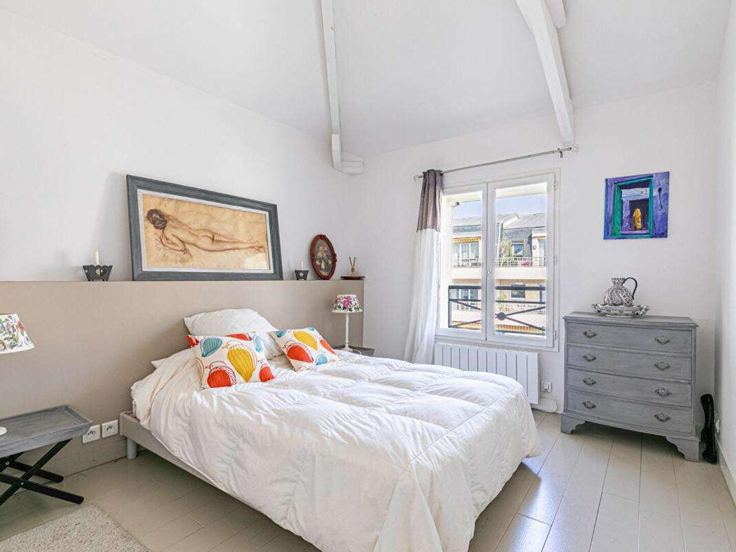 Property La Garenne-Colombes
