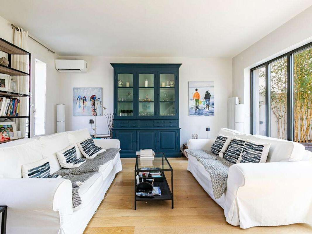 Property La Garenne-Colombes