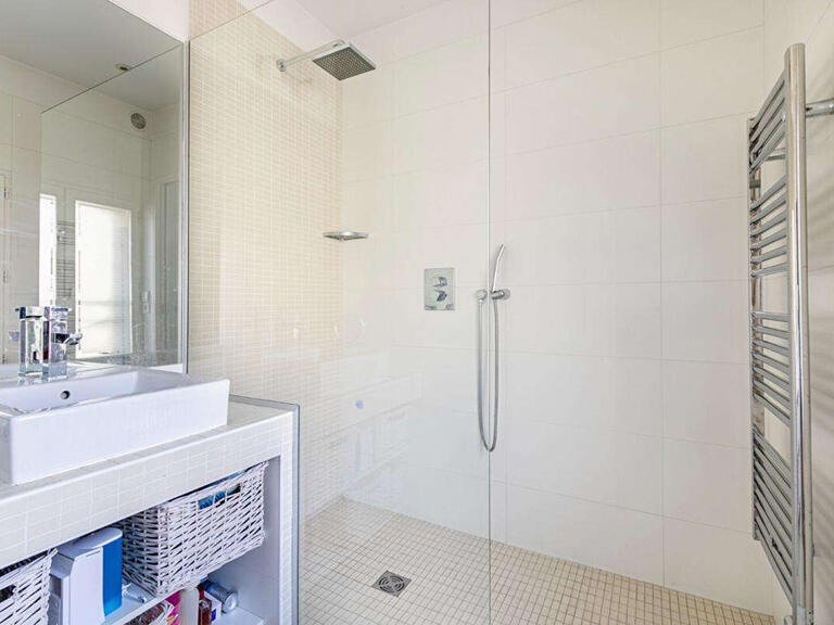 Property La Garenne-Colombes - 5 bedrooms