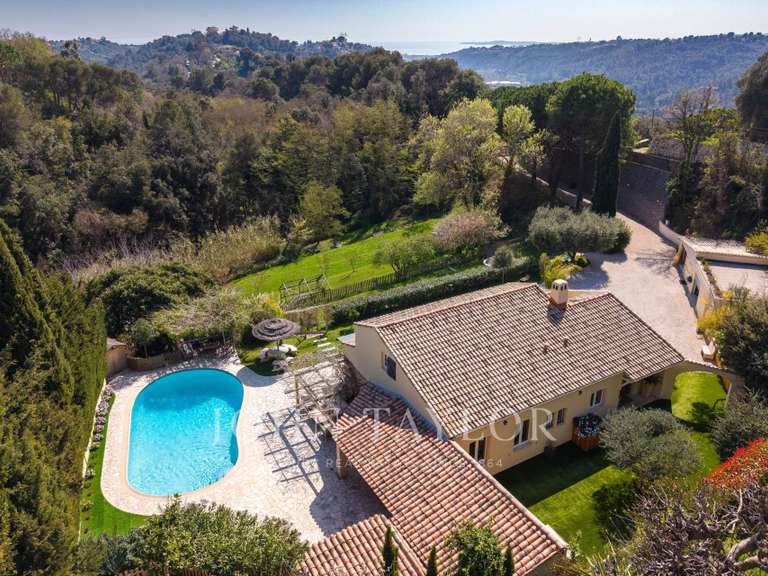 Maison La Gaude - 6 chambres - 170m²