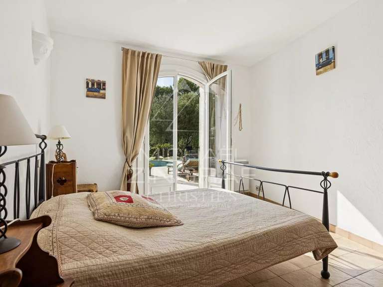 Villa La Gaude - 5 bedrooms - 235m²