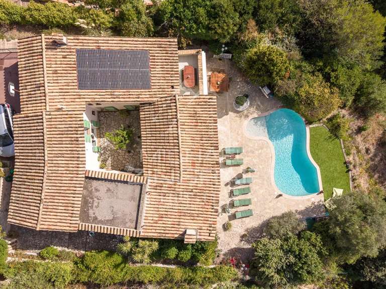 Villa La Gaude - 5 bedrooms - 235m²