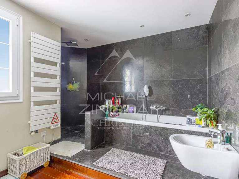 Villa La Gaude - 4 chambres - 326m²