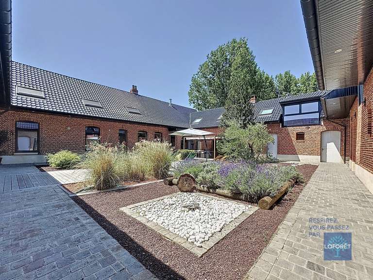 Propriété La Gorgue - 7 chambres - 411m²