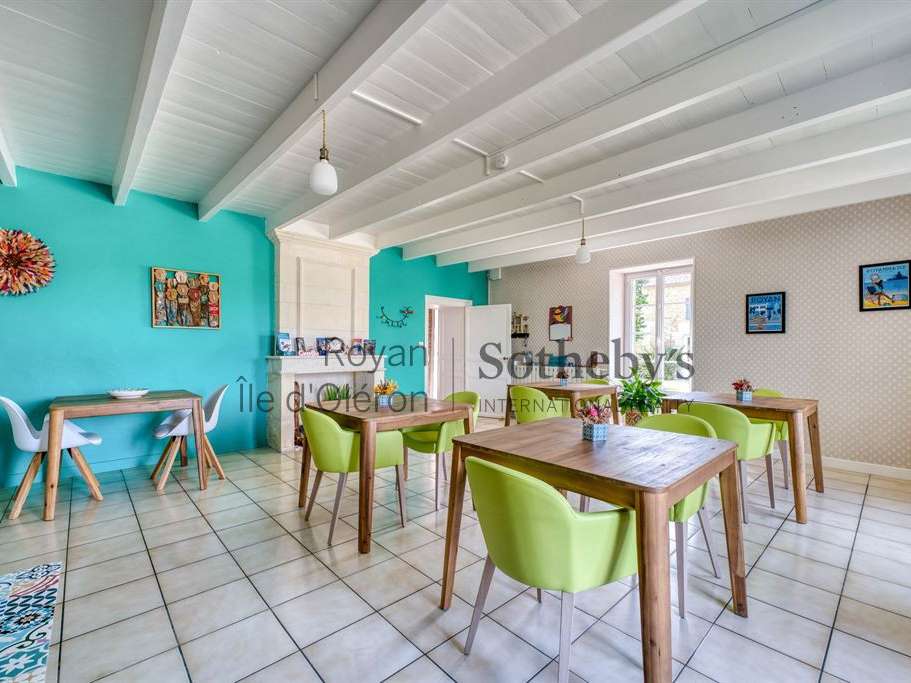 Property La Gripperie-Saint-Symphorien