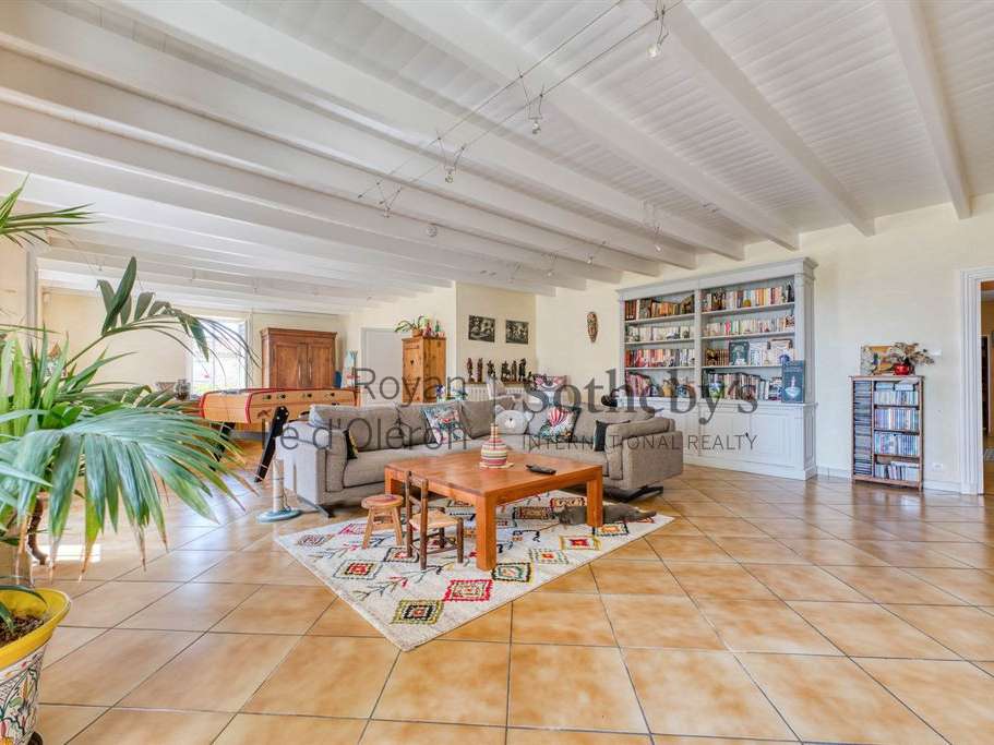 Property La Gripperie-Saint-Symphorien