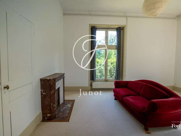 Château La Guerche-sur-l'Aubois - 16 chambres - 1213m²
