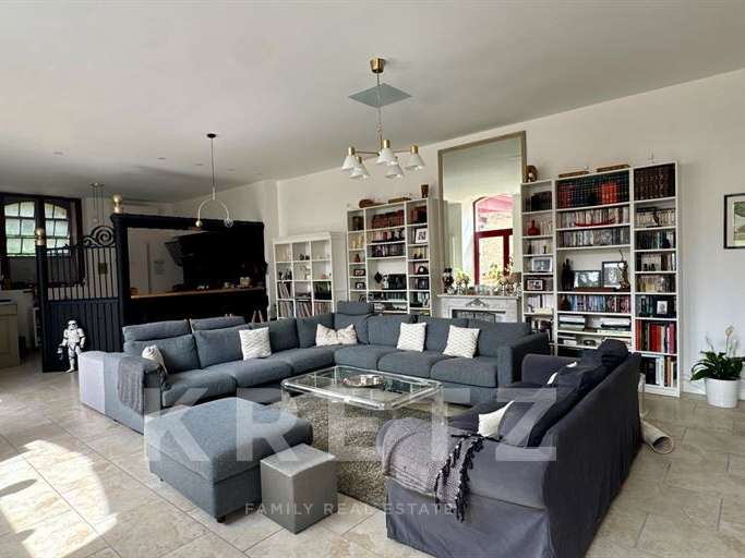 Maison La Guerche-sur-l'Aubois - 6 chambres - 303m²