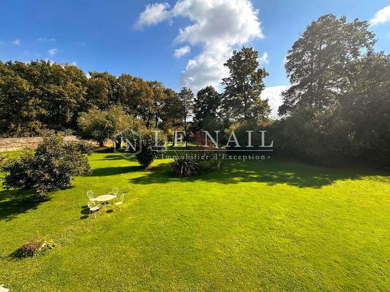 Manor La Haie-Fouassière - 8 bedrooms - 415m²
