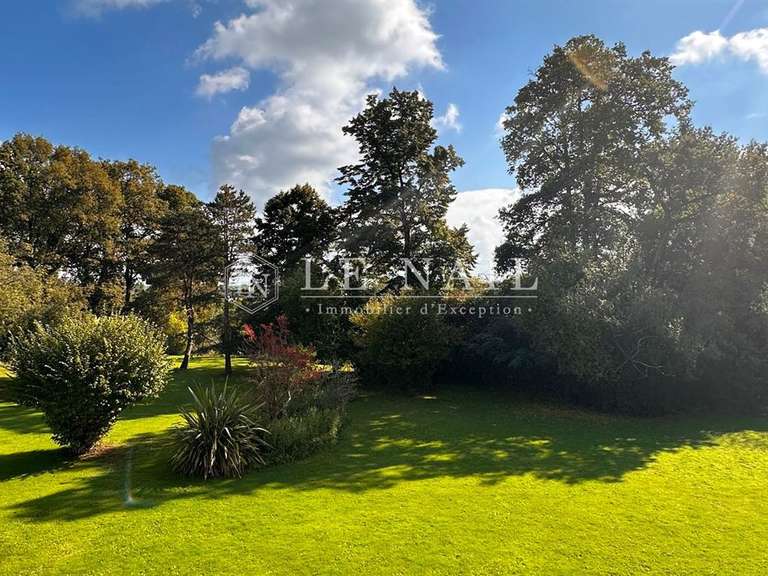 Manor La Haie-Fouassière - 8 bedrooms - 415m²