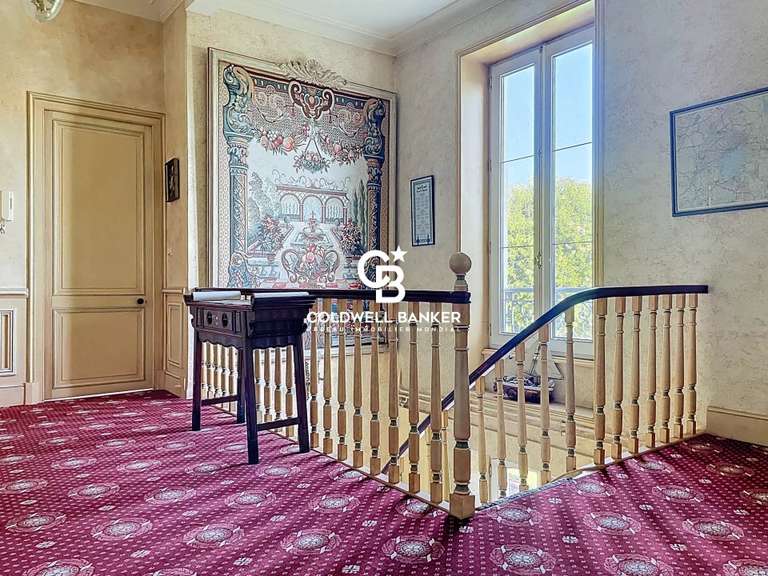 Maison La Jarne - 9 chambres - 540m²