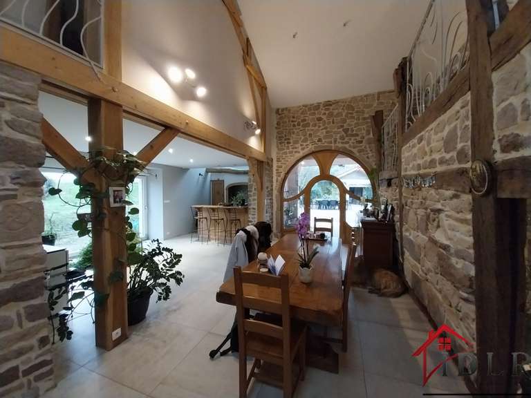 Maison La Lanterne-et-les-Armonts - 3 chambres - 190m²