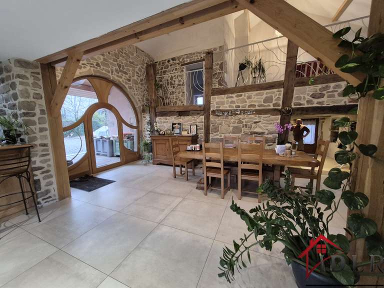 Maison La Lanterne-et-les-Armonts - 3 chambres - 190m²