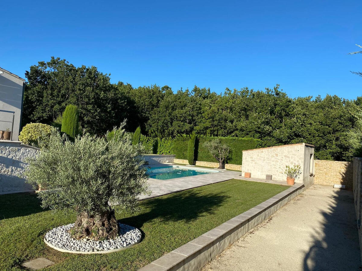 House La Laupie