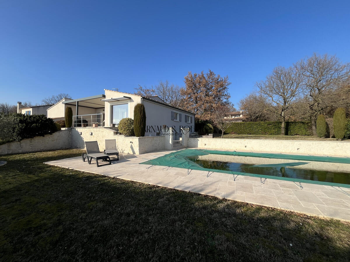 House La Laupie