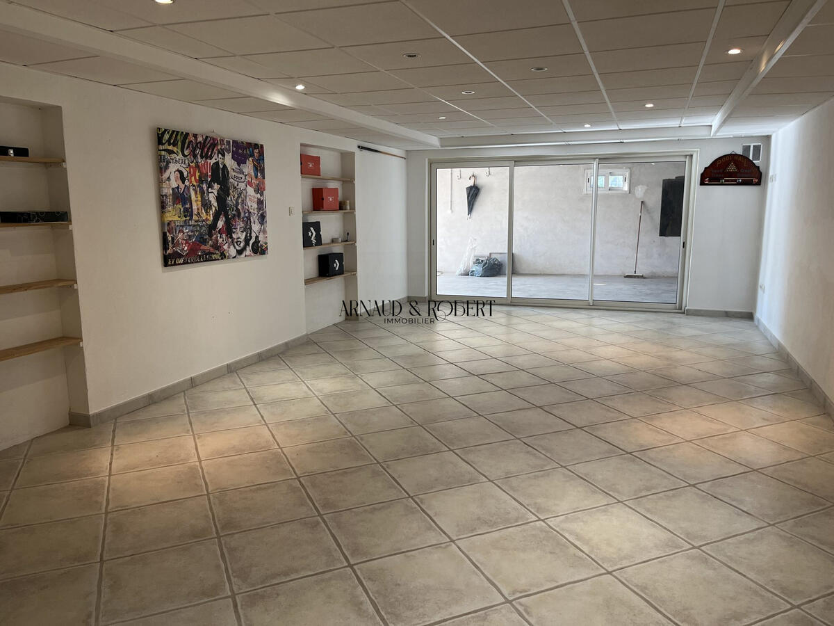 House La Laupie
