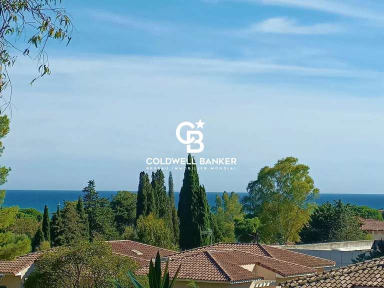 Appartement avec Vue sur mer La Londe-les-Maures - 3 chambres - 164m²