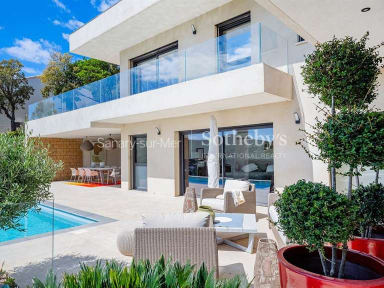 Maison avec Vue sur mer La Londe-les-Maures - 4 chambres - 183m²