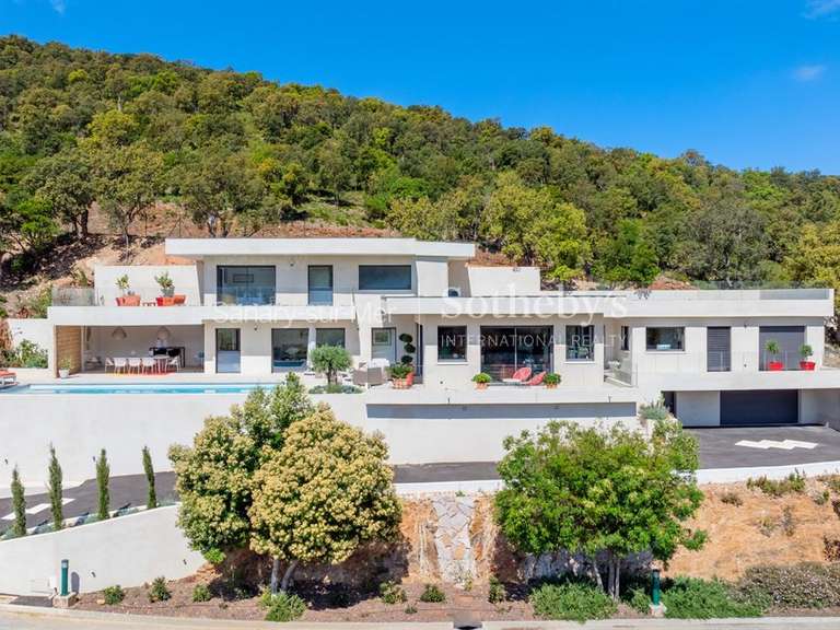 Maison avec Vue sur mer La Londe-les-Maures - 4 chambres - 183m²