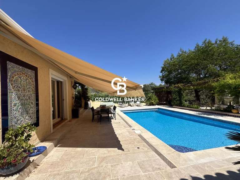 Maison La Londe-les-Maures - 5 chambres - 235m²