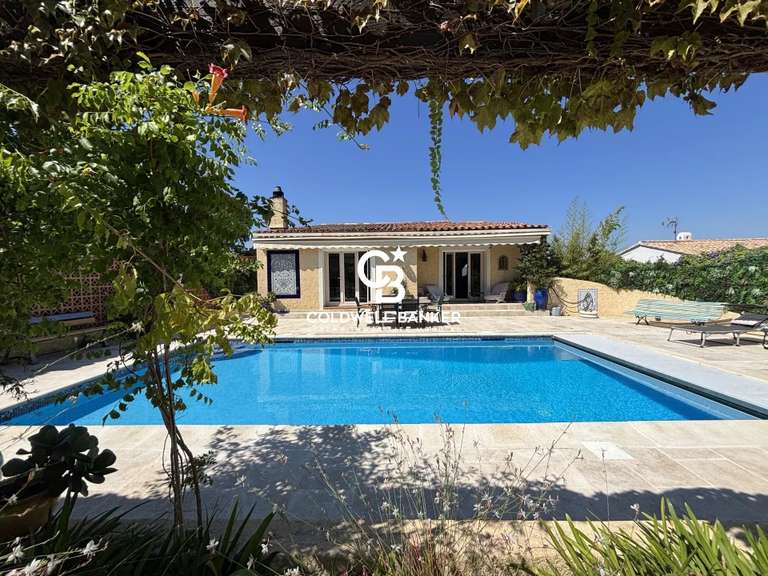 Maison La Londe-les-Maures - 5 chambres - 235m²