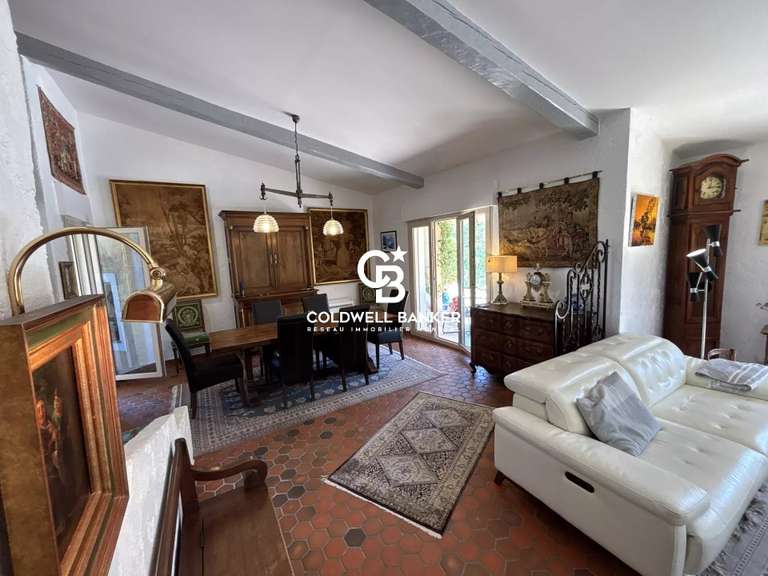 Maison La Londe-les-Maures - 5 chambres - 235m²