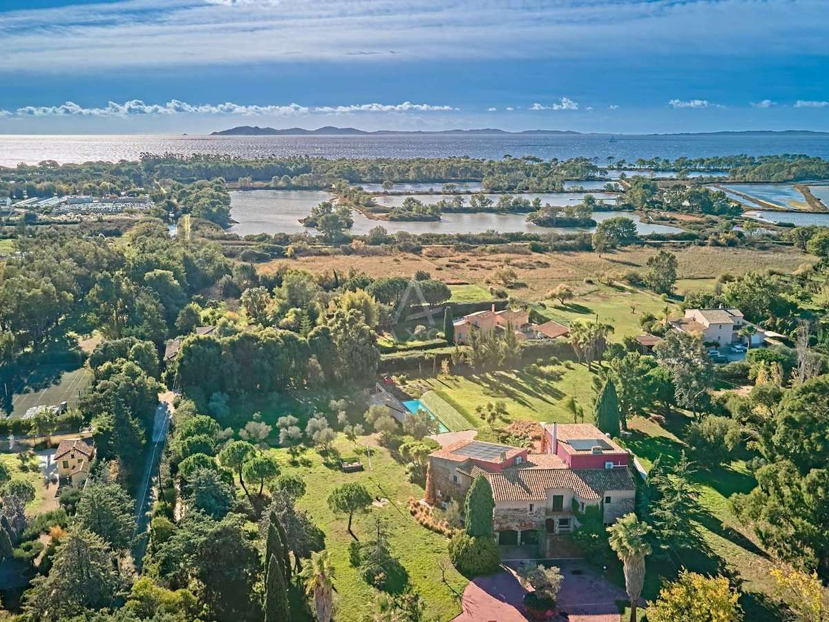 House La Londe-les-Maures