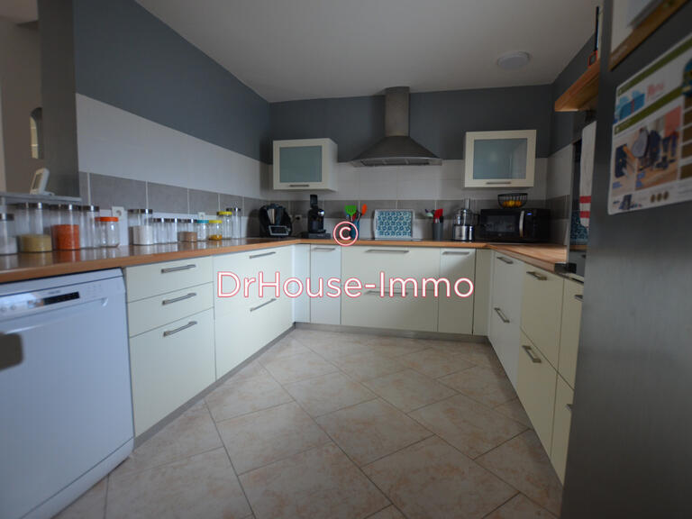 Villa La Londe-les-Maures - 5 bedrooms - 200m²