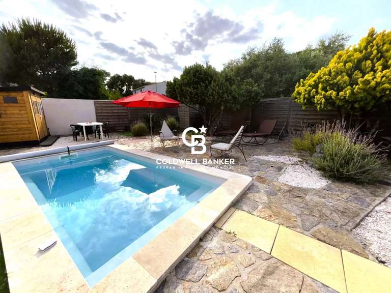 Villa La Londe-les-Maures - 4 chambres - 151m²