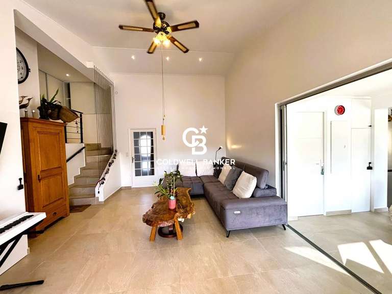 Villa La Londe-les-Maures - 4 chambres - 151m²