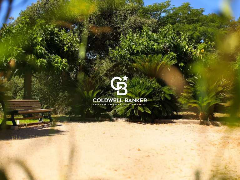 Villa La Londe-les-Maures - 5 chambres - 267m²