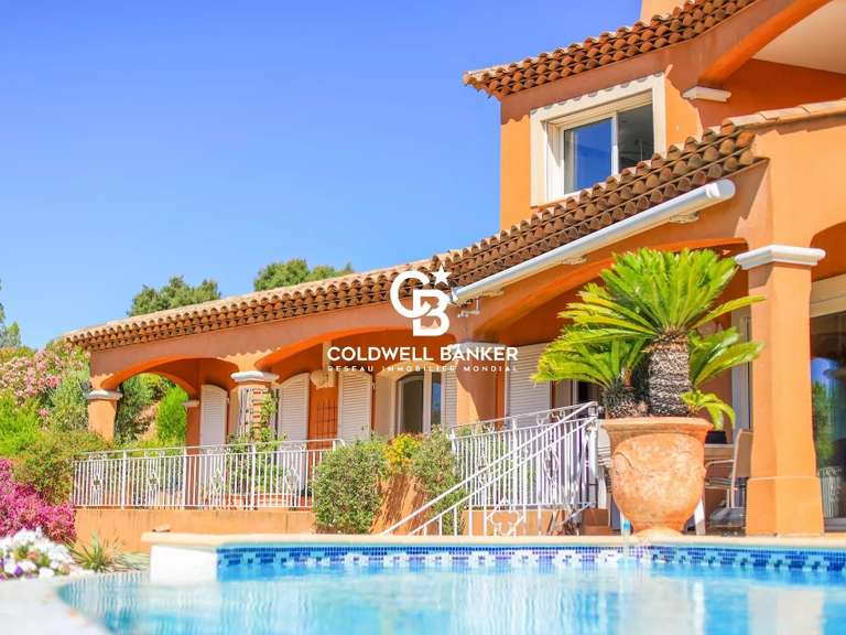 Villa La Londe-les-Maures - 5 chambres - 267m²