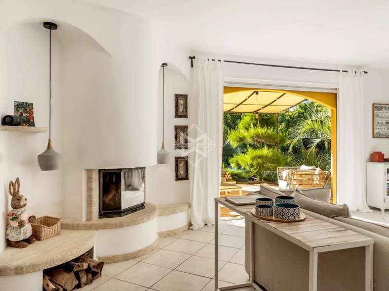 Villa La Londe-les-Maures - 5 chambres - 200m²