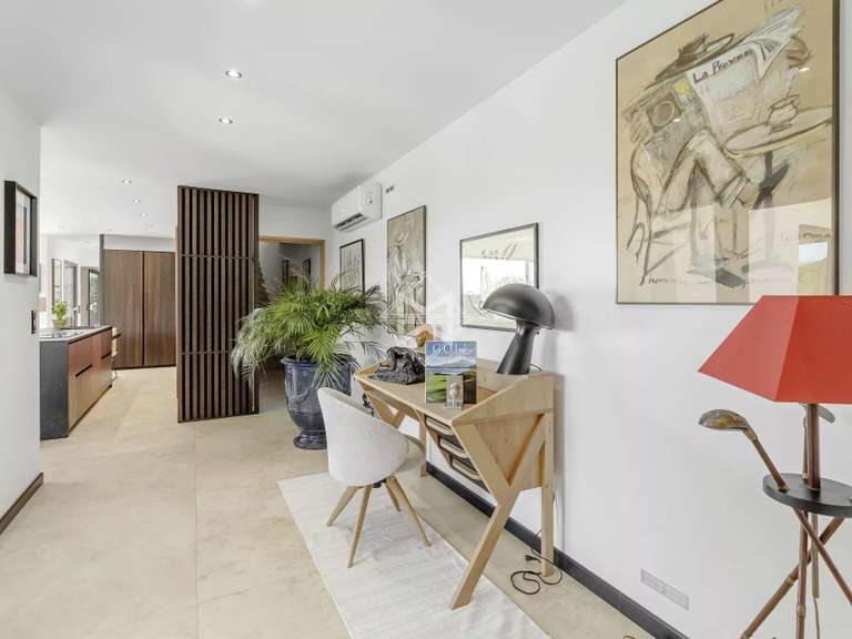 Villa La Londe-les-Maures - 4 chambres - 190m²