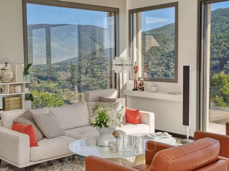 Villa La Londe-les-Maures - 5 chambres - 183m²