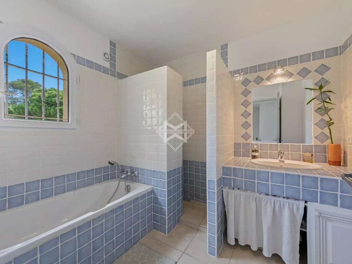 Villa La Londe-les-Maures