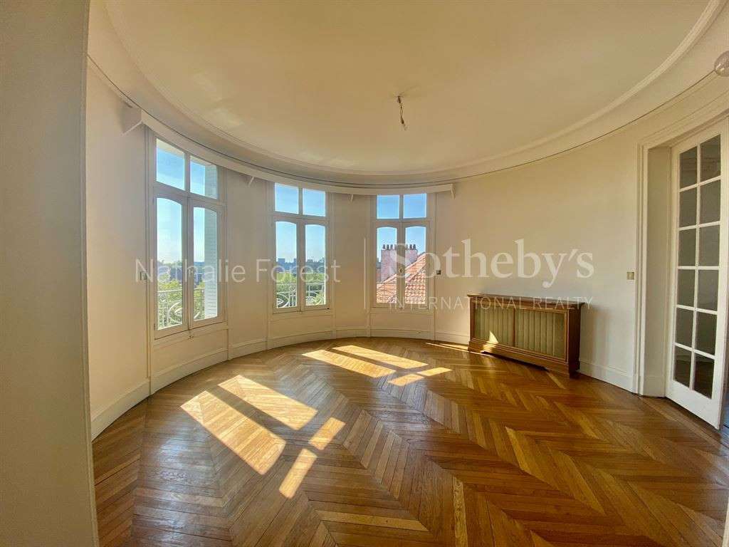 Apartment La Madeleine