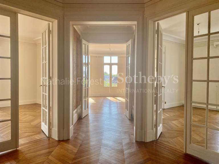 Apartment La Madeleine - 4 bedrooms - 225m²